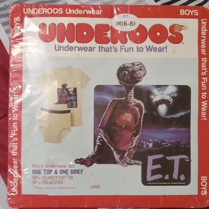 1980 Vintage Underroos M(6-8) E.T (boy's underwear set) ONE TOP & ONE BOTTOM.
